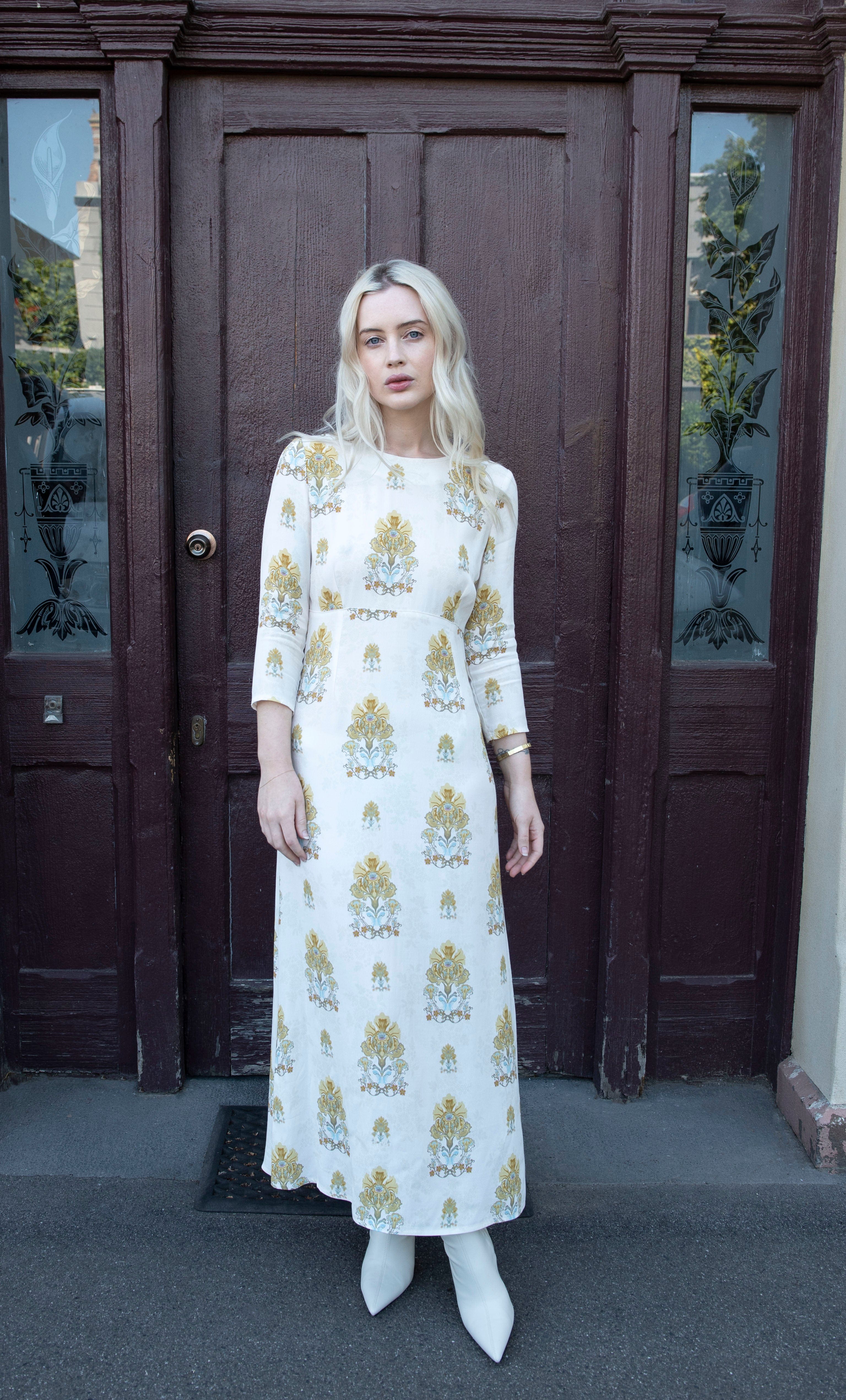 The Tunik Vivienne empire dress - Wallflower Ivory print