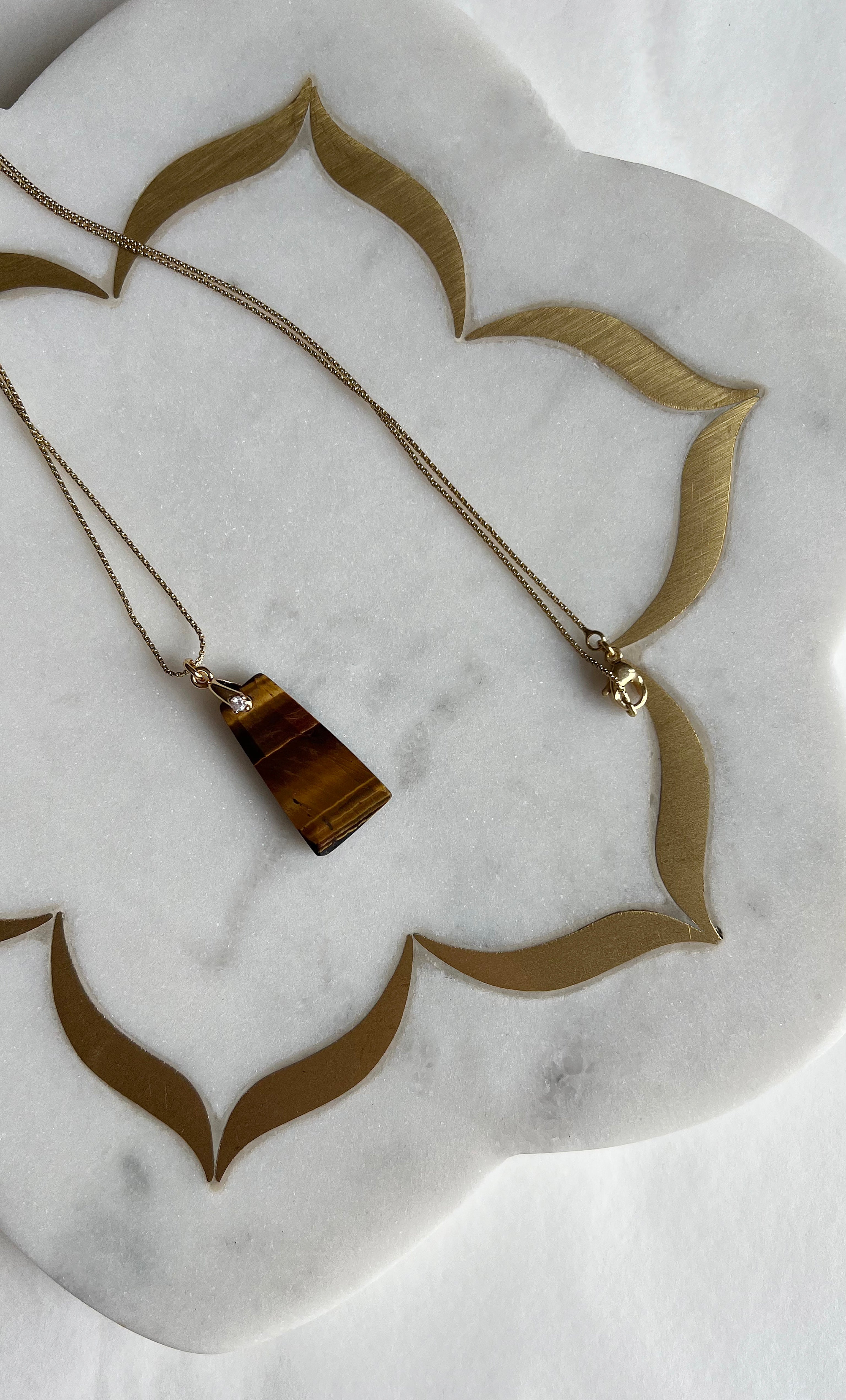 The Tunik Blessing Stone Necklace - Tigers Eye