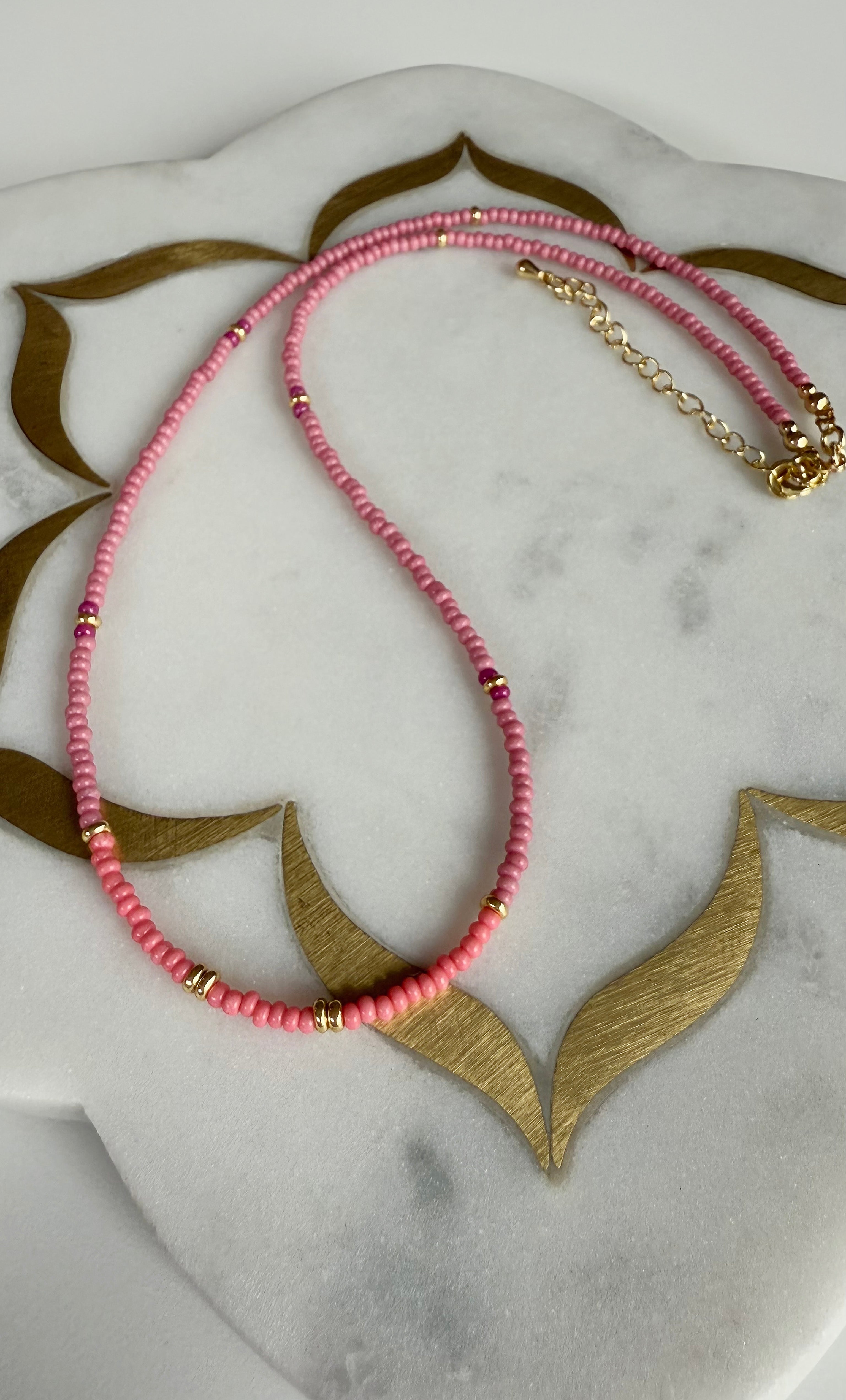 The Tunik Friendship Necklace - Pink