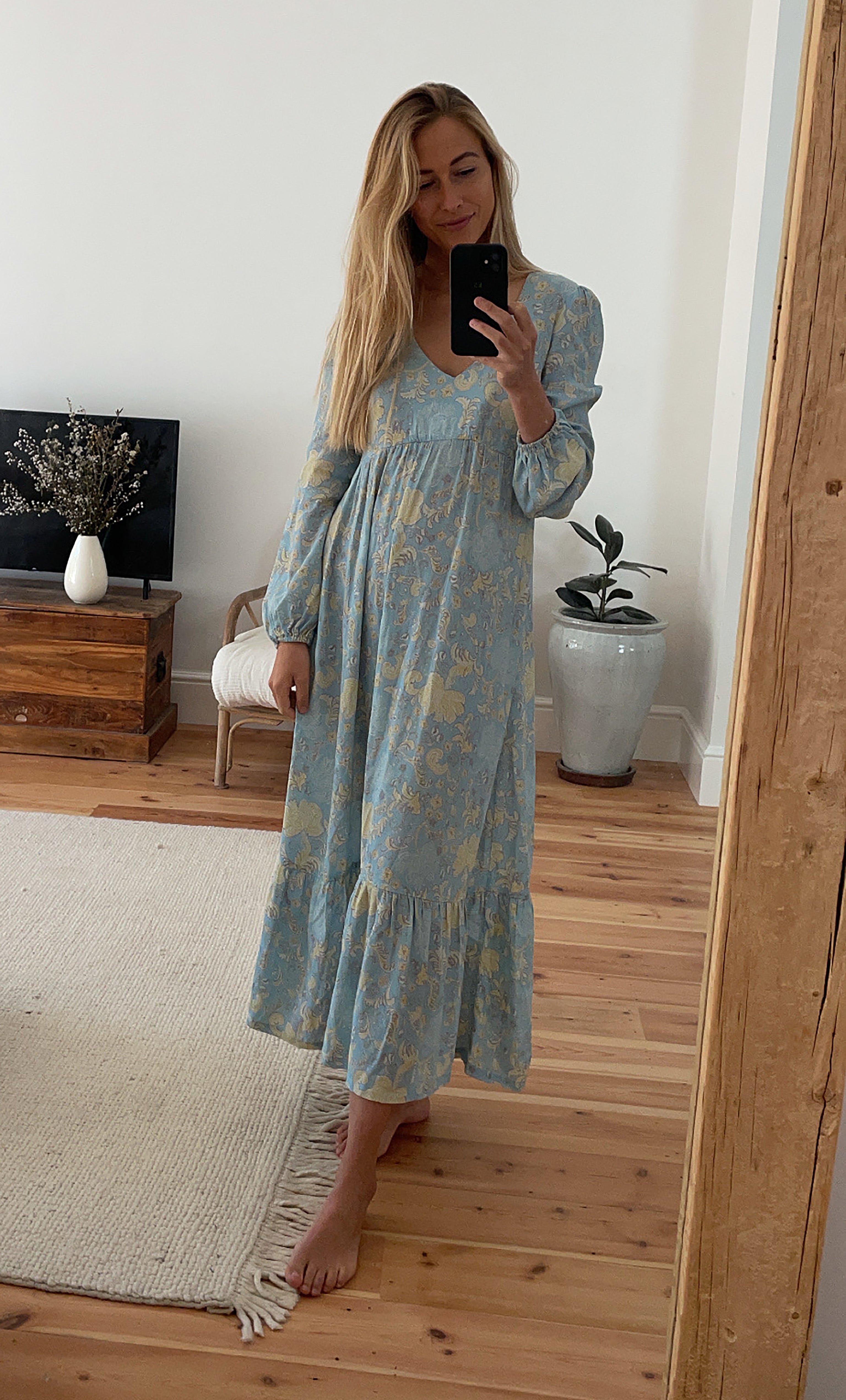 The Tunik Lola maxi dress - Mystic Floral Aquamarine print