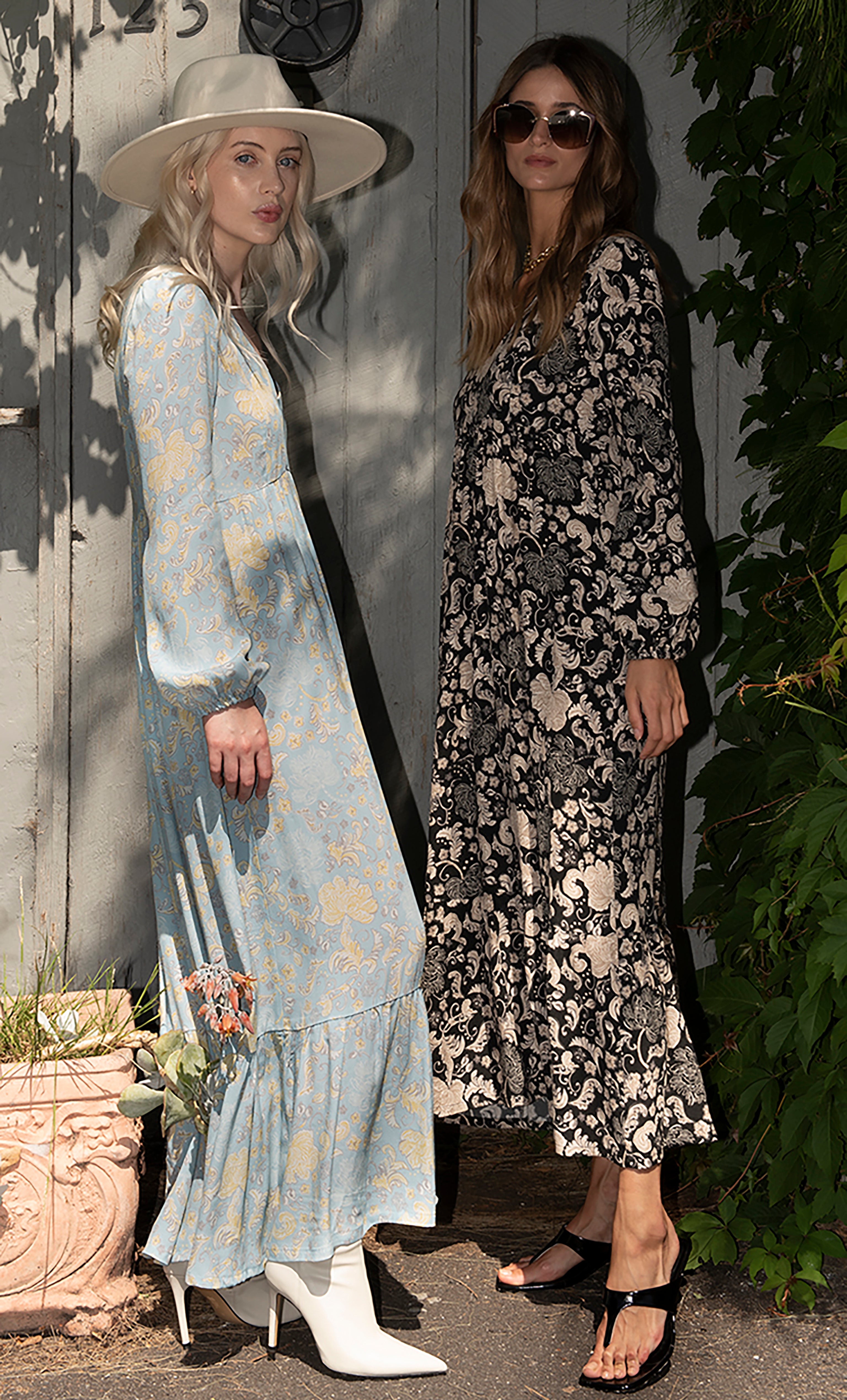 The Tunik Lola maxi dress - Mystic Floral Aquamarine print